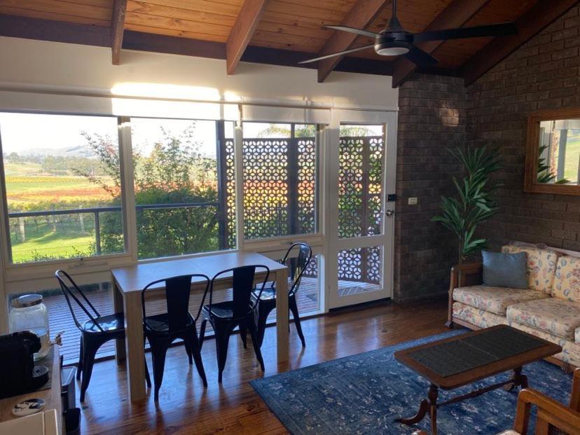 Apartamento Mount Hope Estate Vineyard Dixons Creek Exterior foto